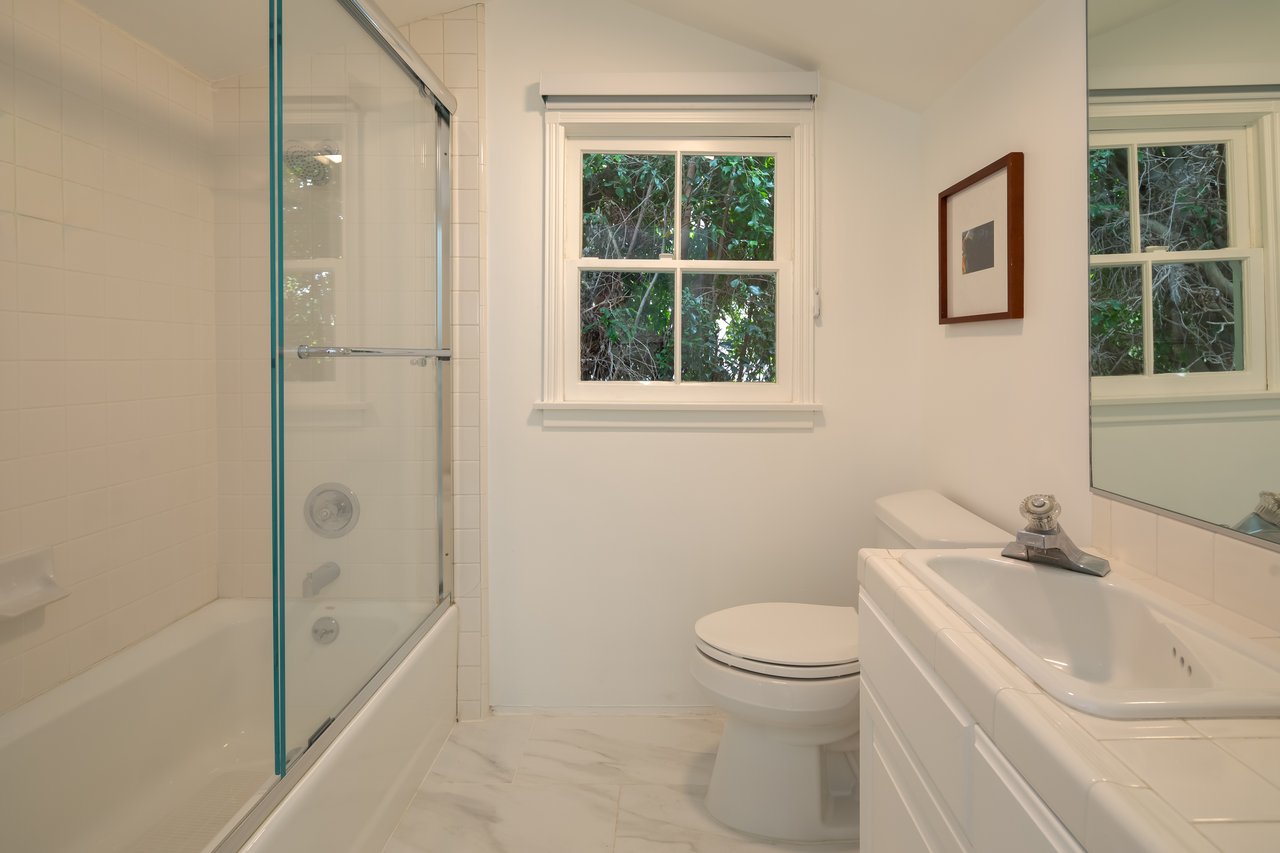 1134 San Ysidro Dr, Beverly Hills 
