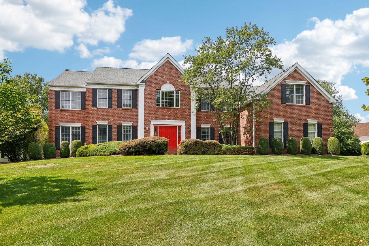 141 Christopher Dr