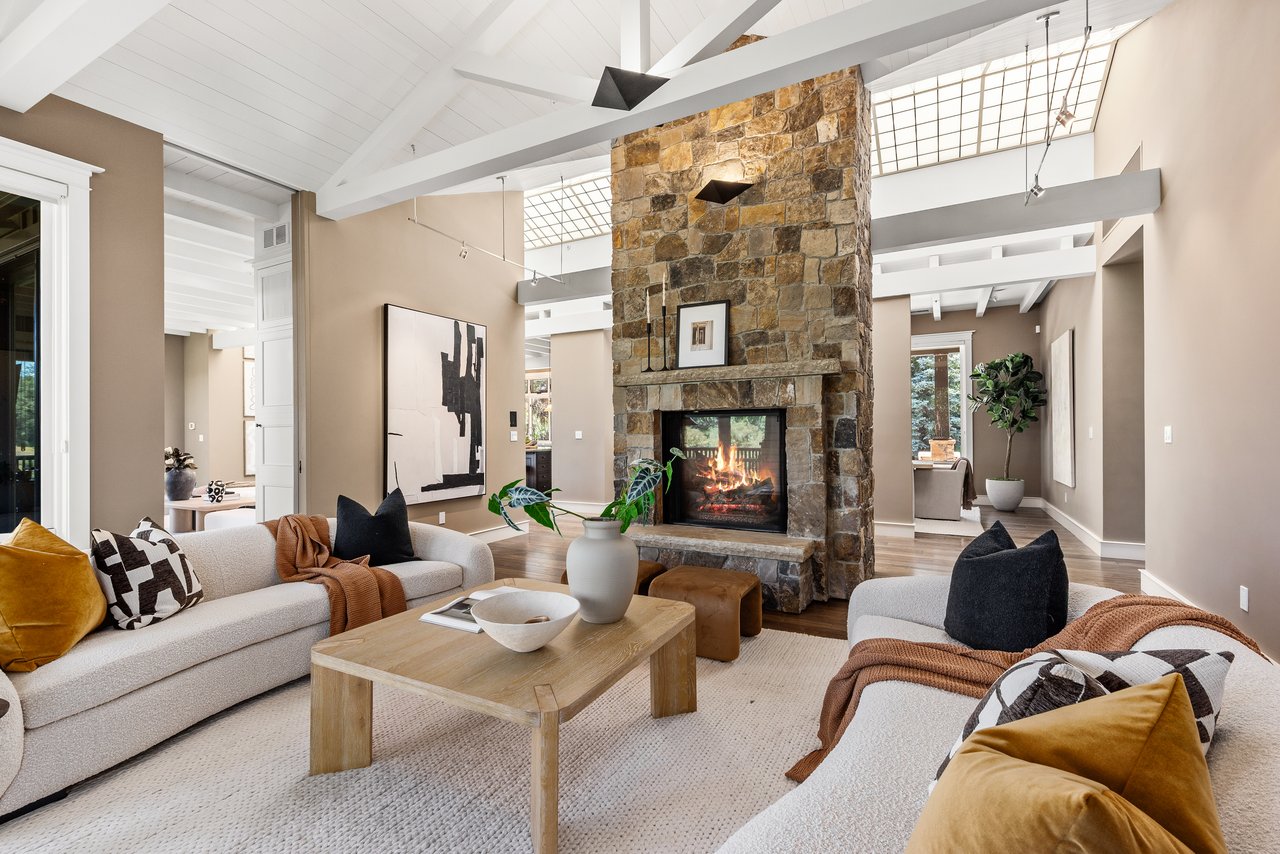 4030 Old Barn Road