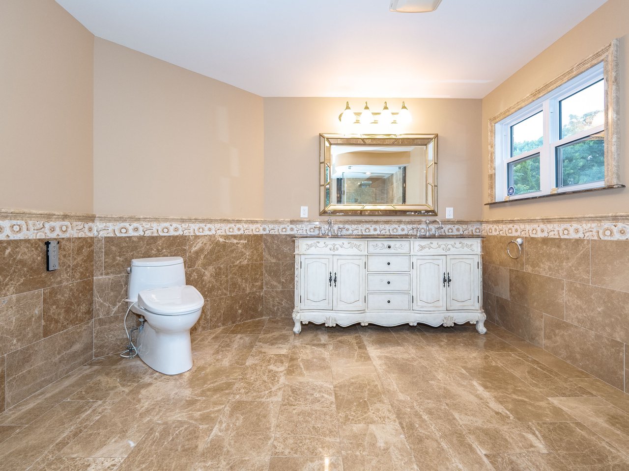 39 Montclair Rd