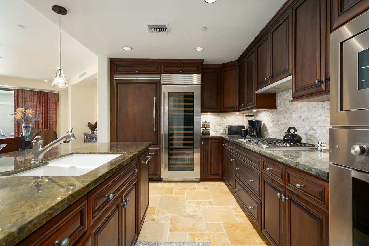 7181 E CAMELBACK Road 1001