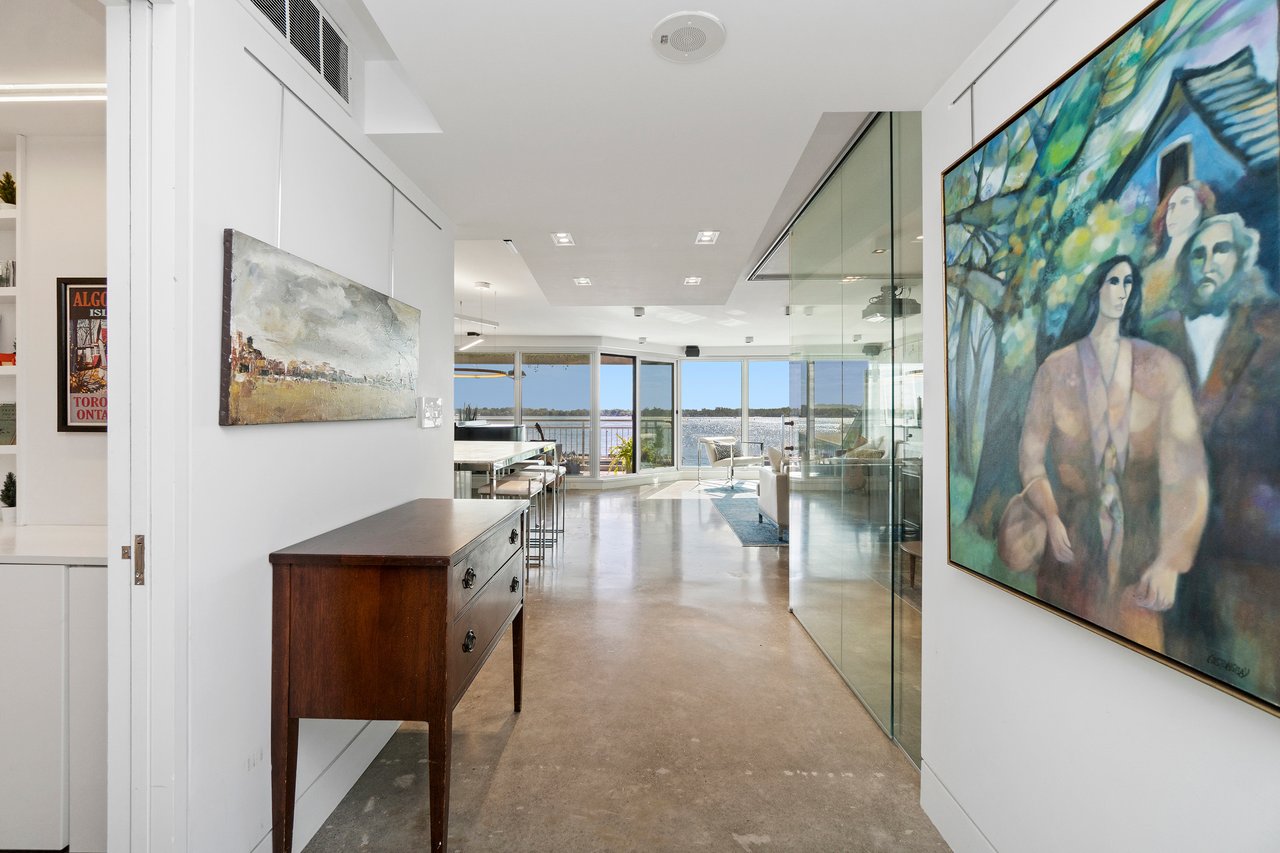 251 Queens Quay W #308