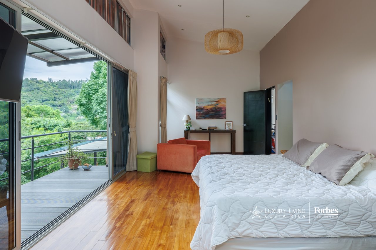 21441 - Luxury Three-Story Home Surrounded by Forest in Santa Ana