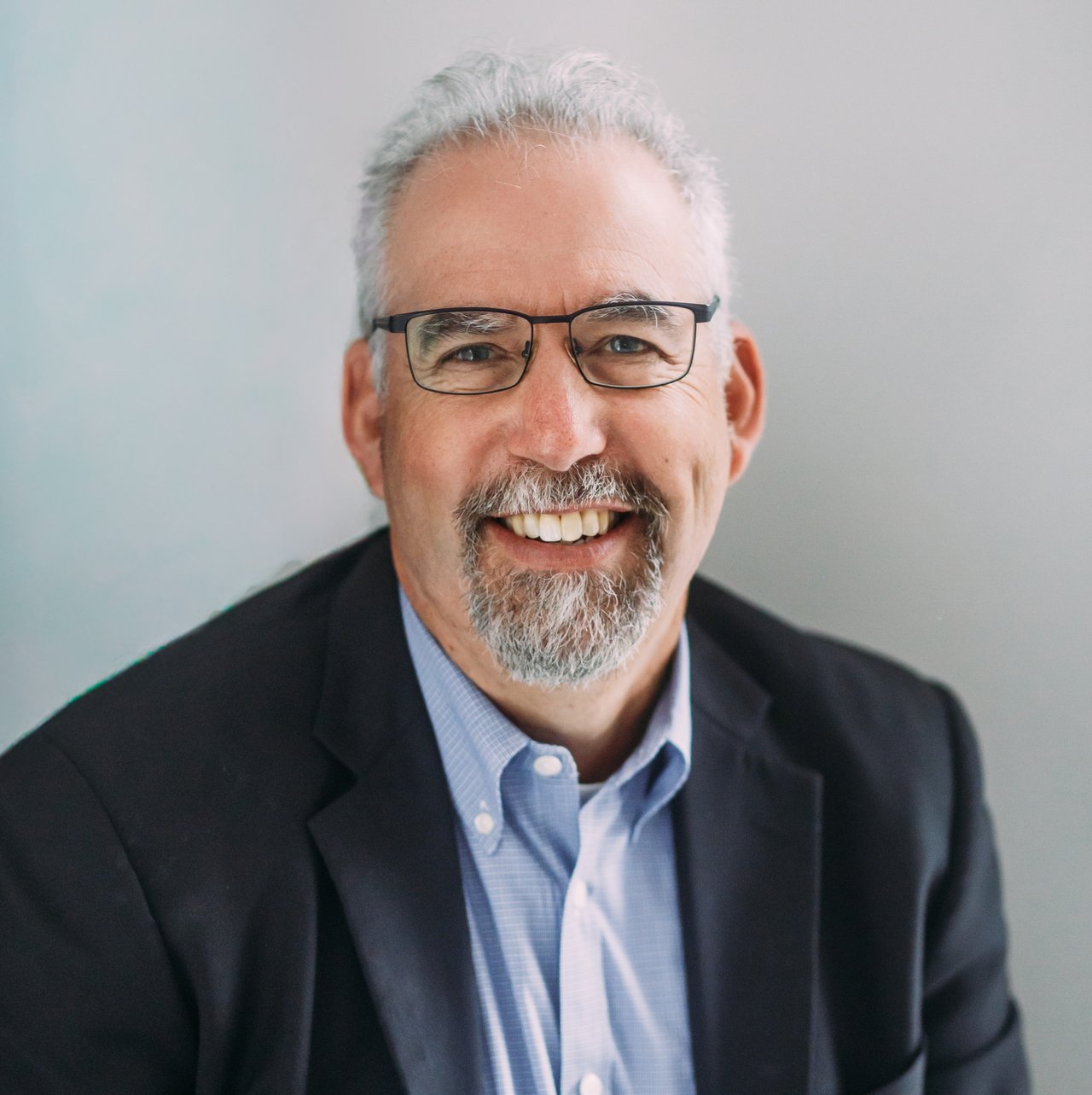 Marc Charney Wellesley, MA Real Estate Agent Headshot