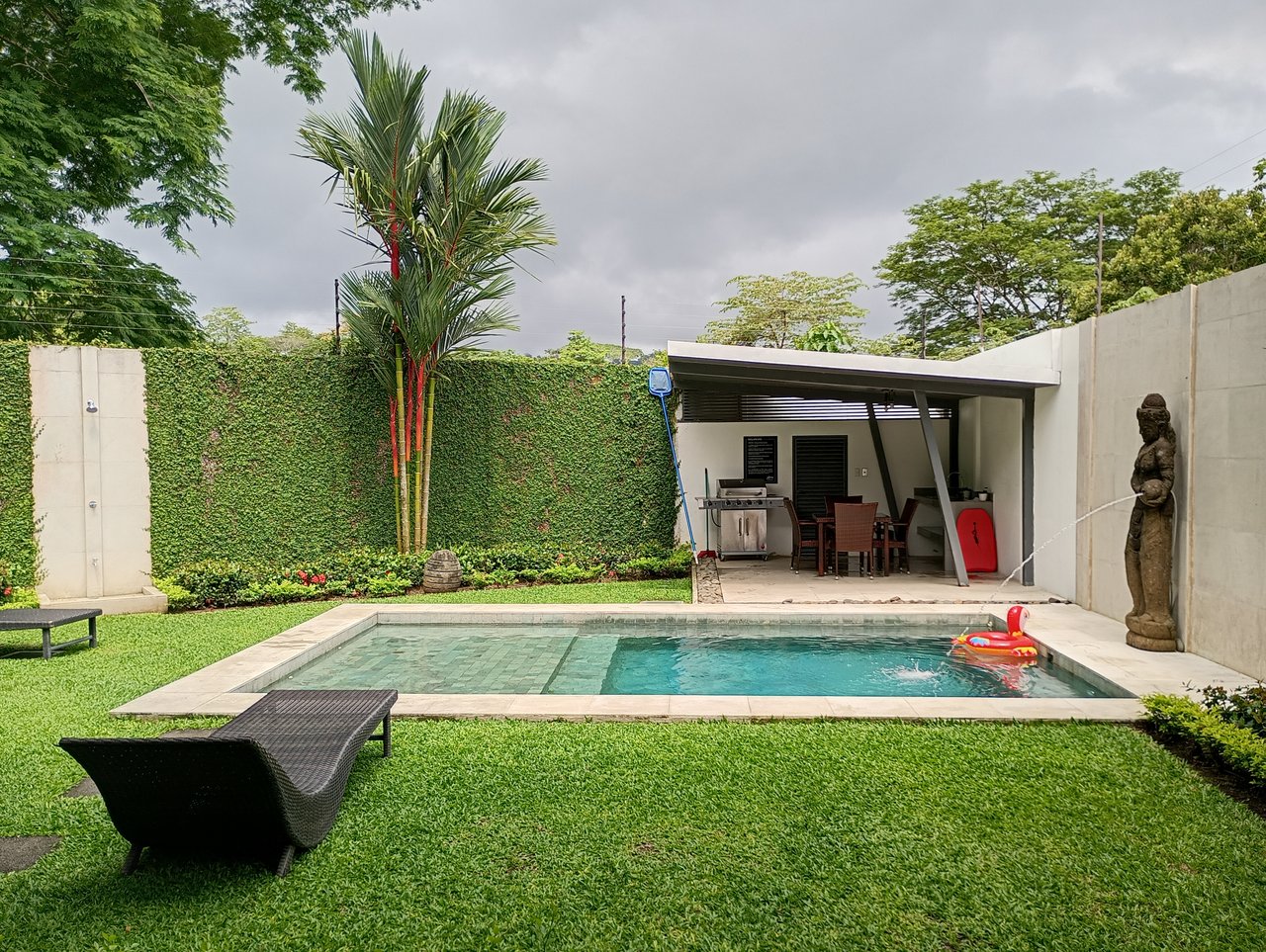 Boutique Condominium by the Beach