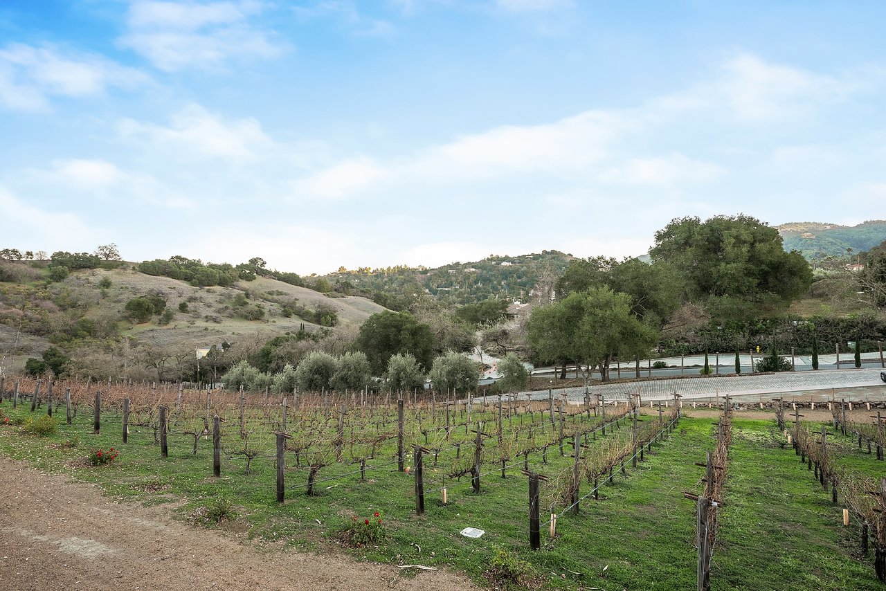 22100 Mount Eden Road