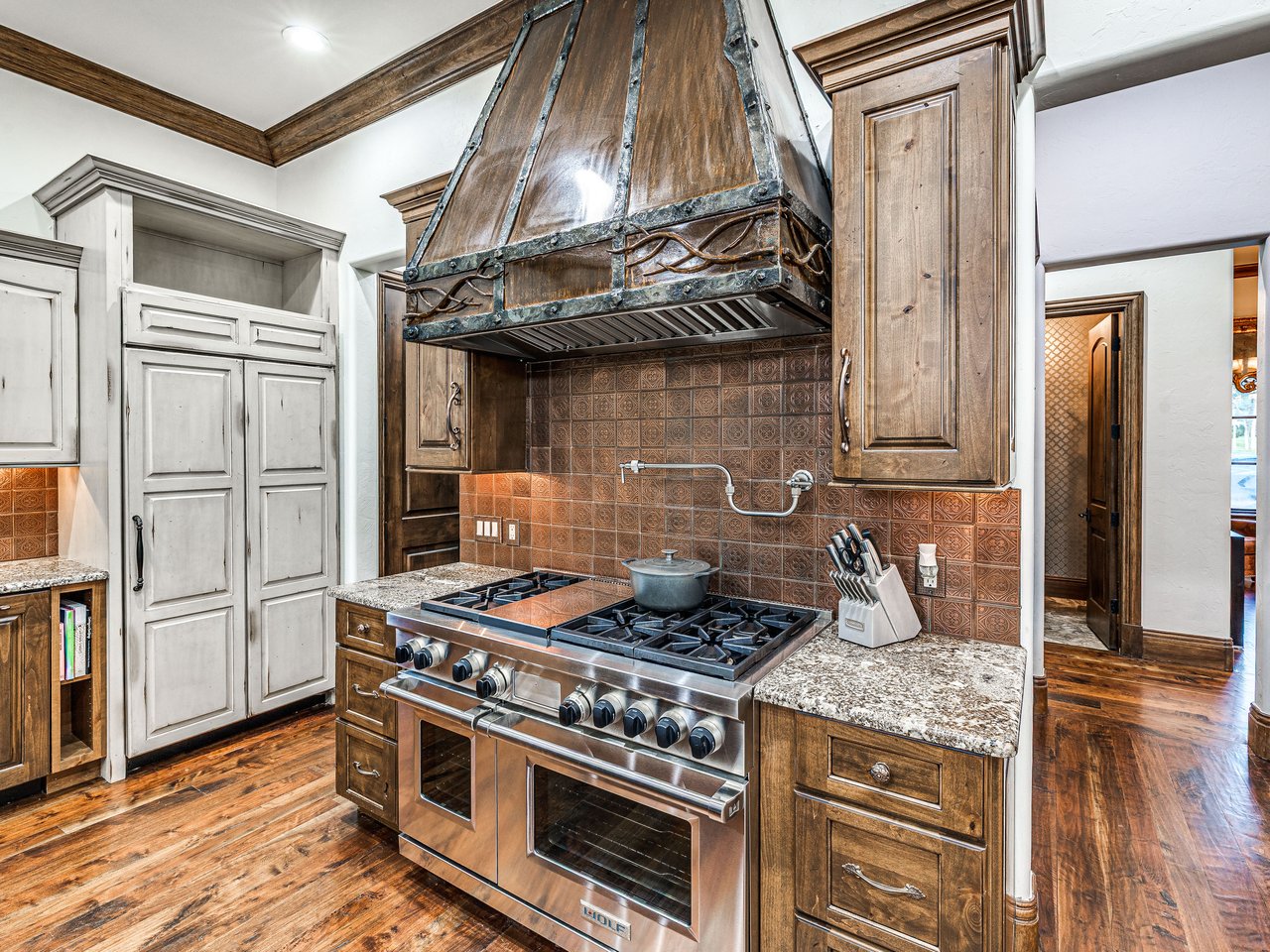 The Agency Oklahoma Listing of the Week in Stonemill - 11649 Mill Hollow Court in OKC - Wyatt Poindexter - The Agency 