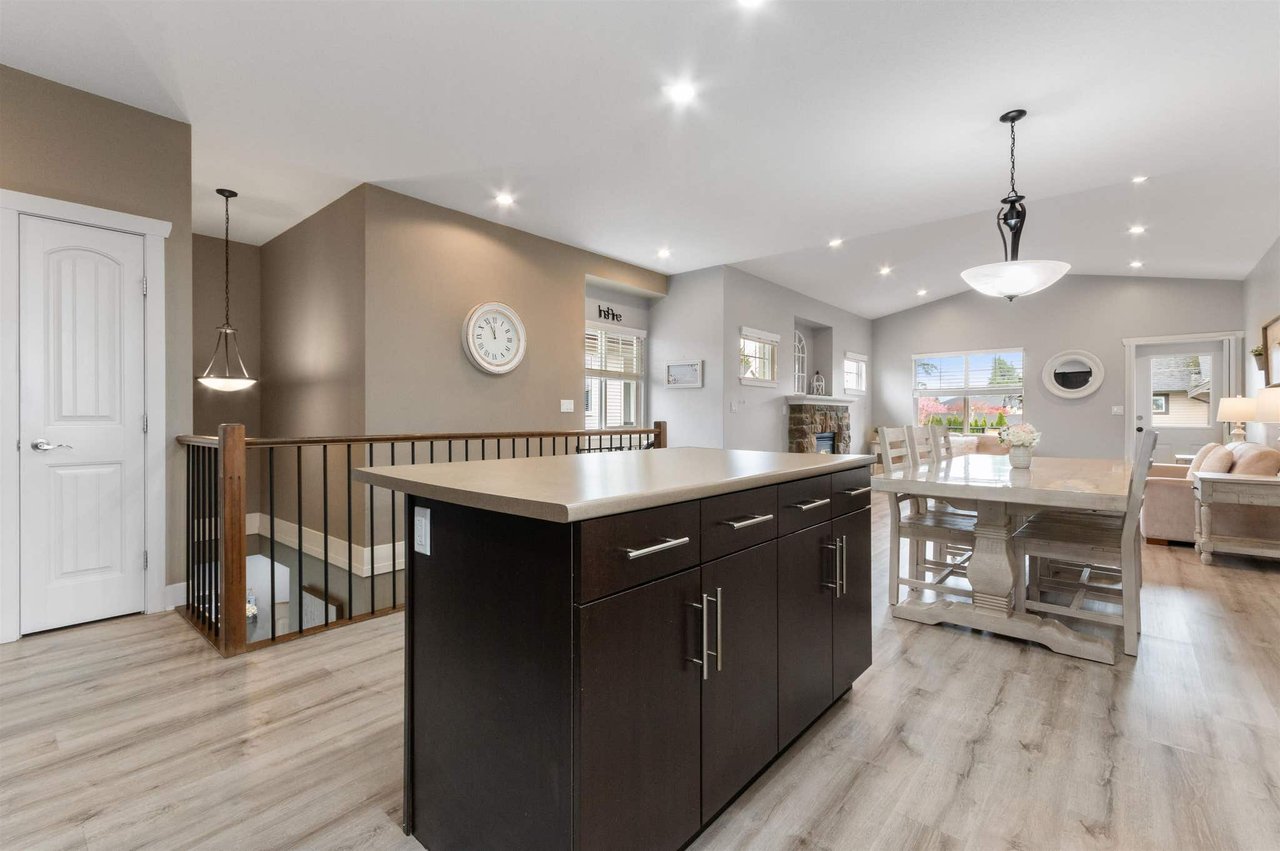 2-46238 Strathcona Road