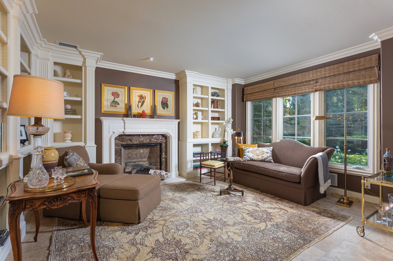 30602 Hunt Club Dr