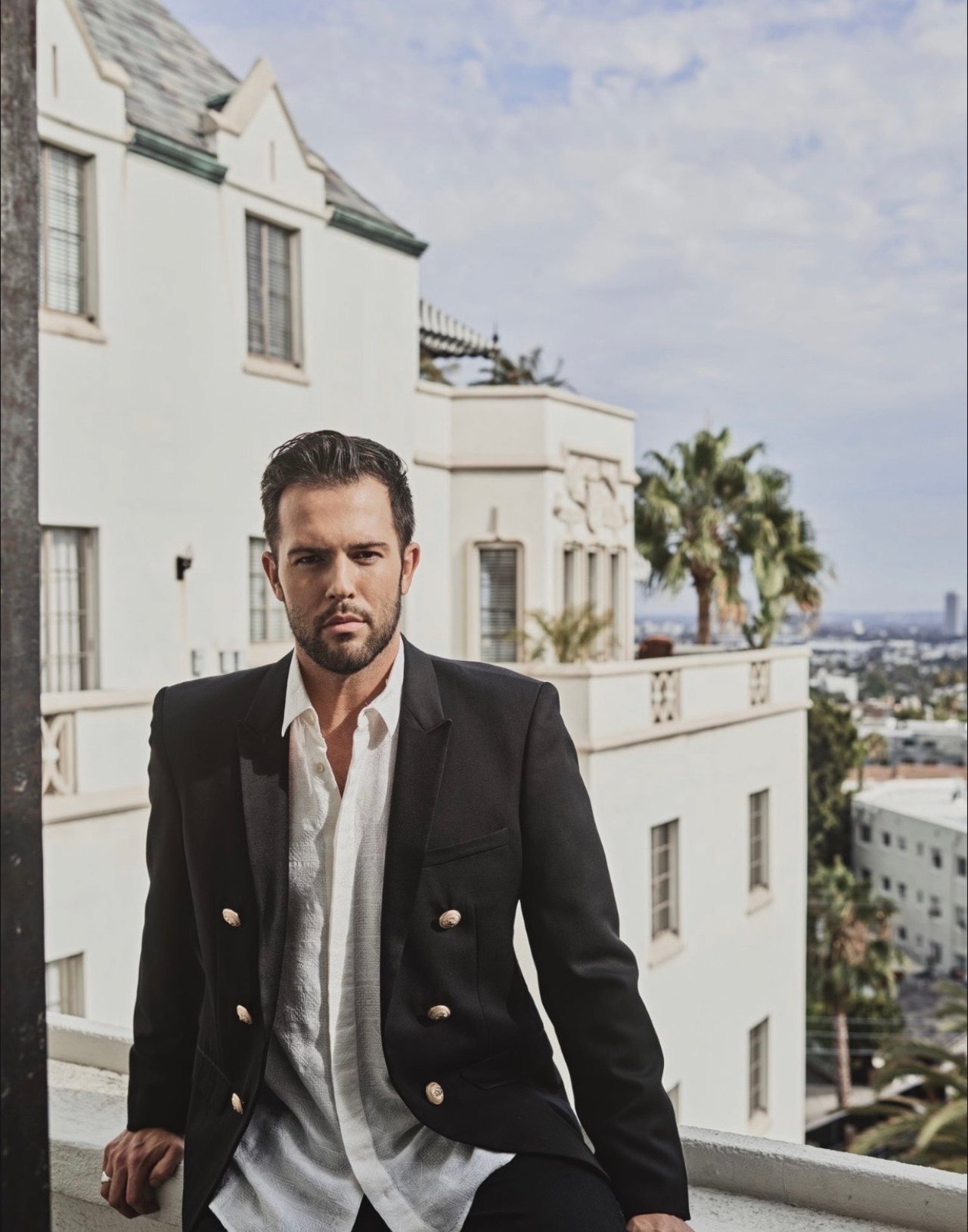 Real estate agent to the stars Brendan Brown holds court at Chateau Marmont