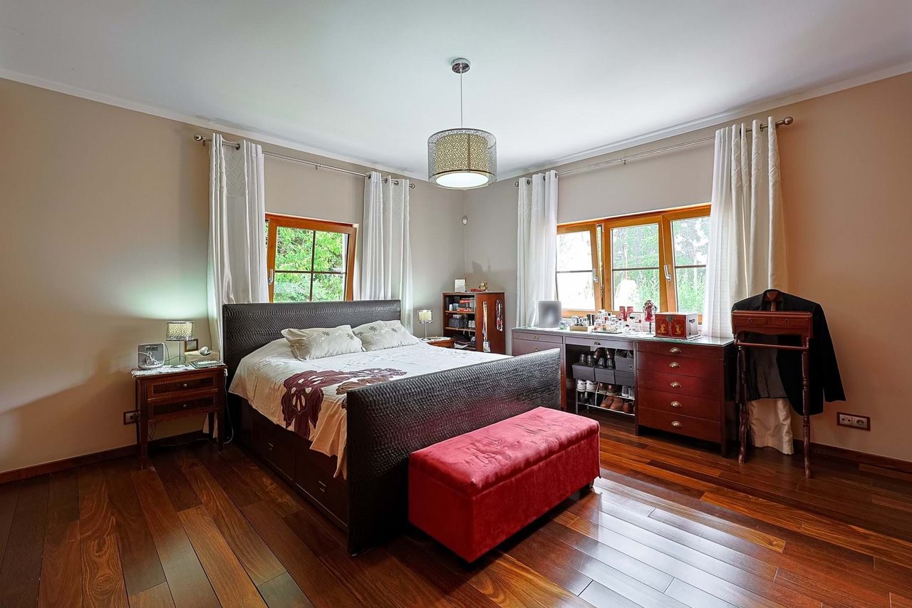 Trophy 5+2 Bedrooms Villa in Gandarinha,  Cascais’ Crown Jewel of Discrete Luxury and Sustainability