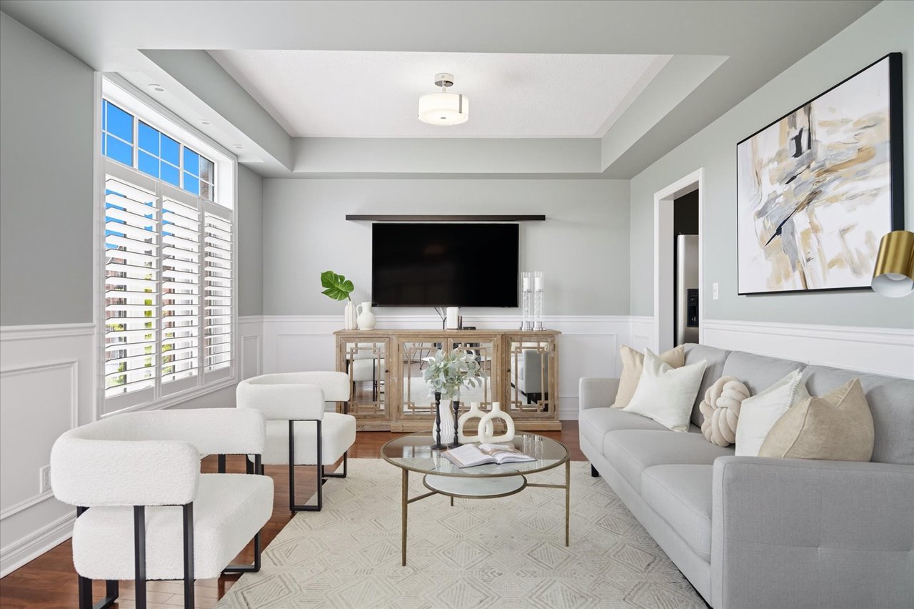 #23 - 20 Greensborough village Circ