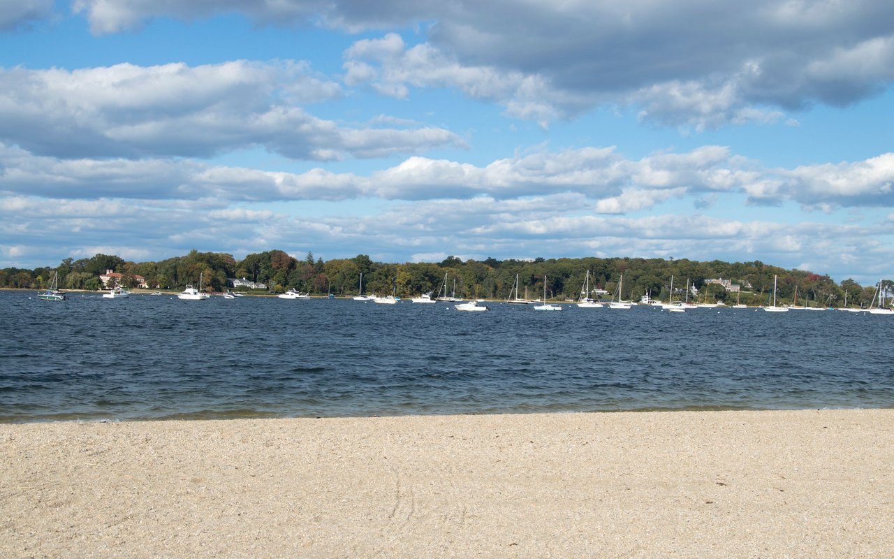 Admiral's Cove