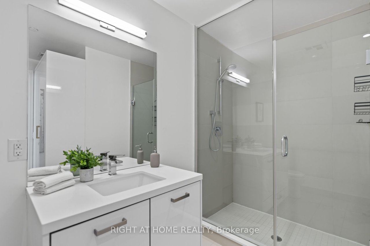 PENTHOUSE AT THE HARLOWE