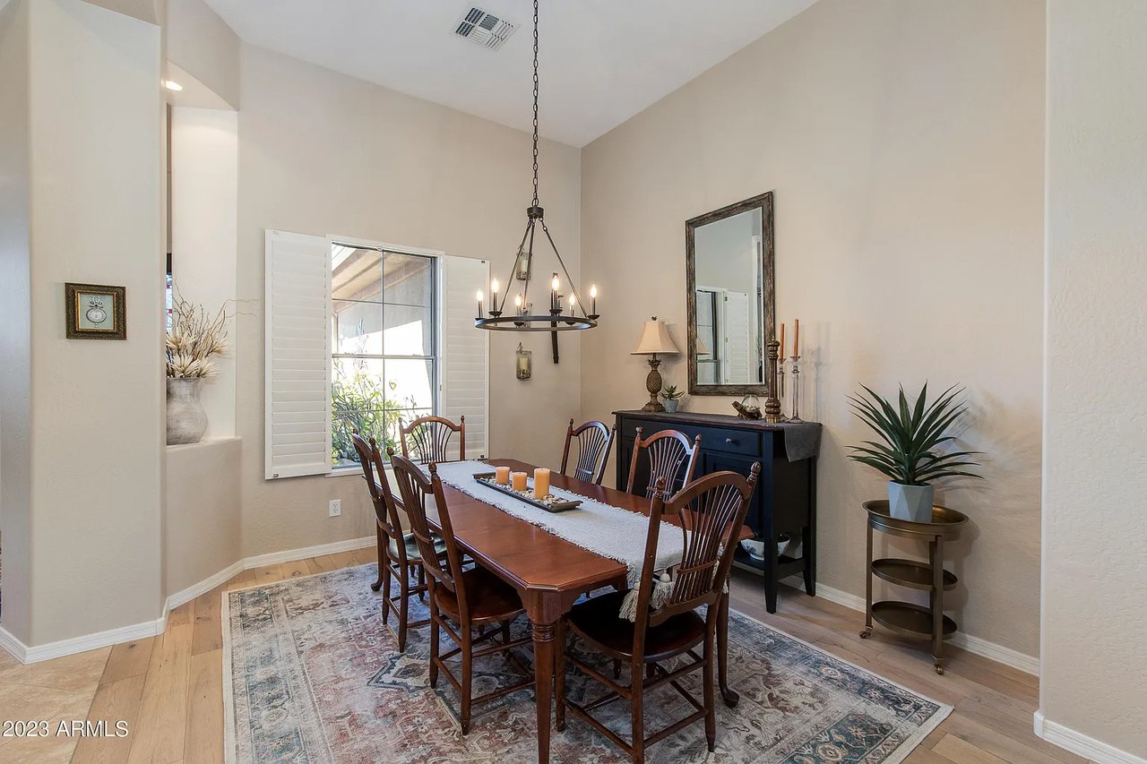 1908 W Turtle Hill Ct