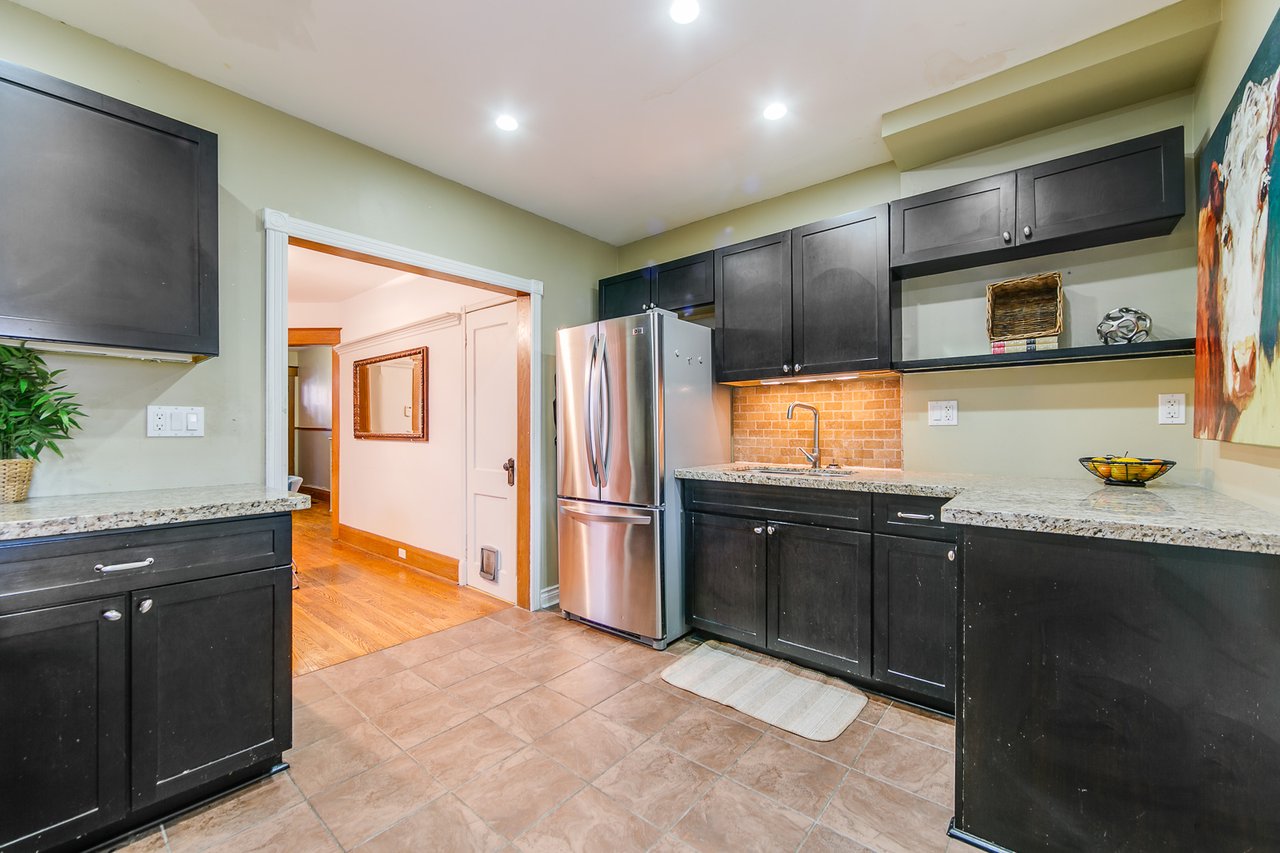 15A Kingston Rd