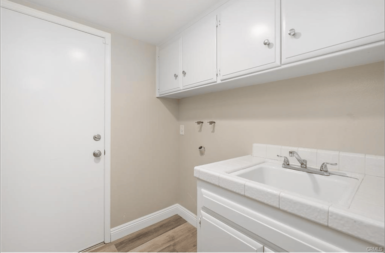 23921 Catbird Court