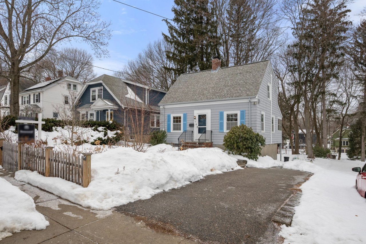 17 Hilburn St