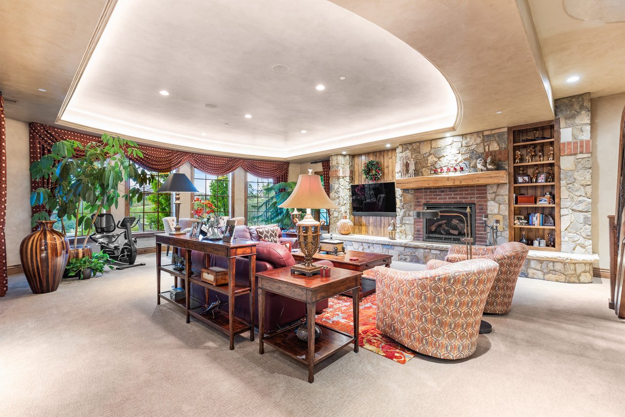 11328 Dante Circle