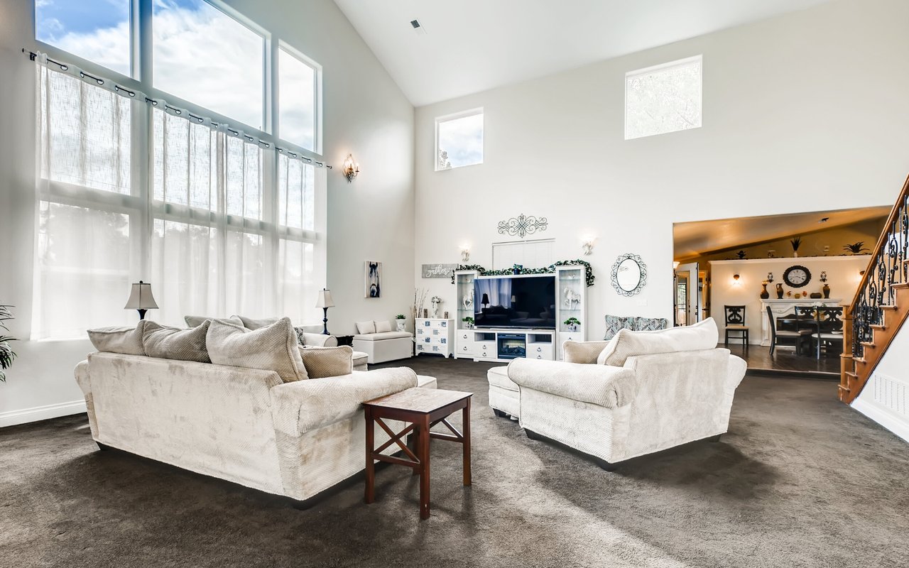 Just Listed: Endless Possibilities in Lakewood!