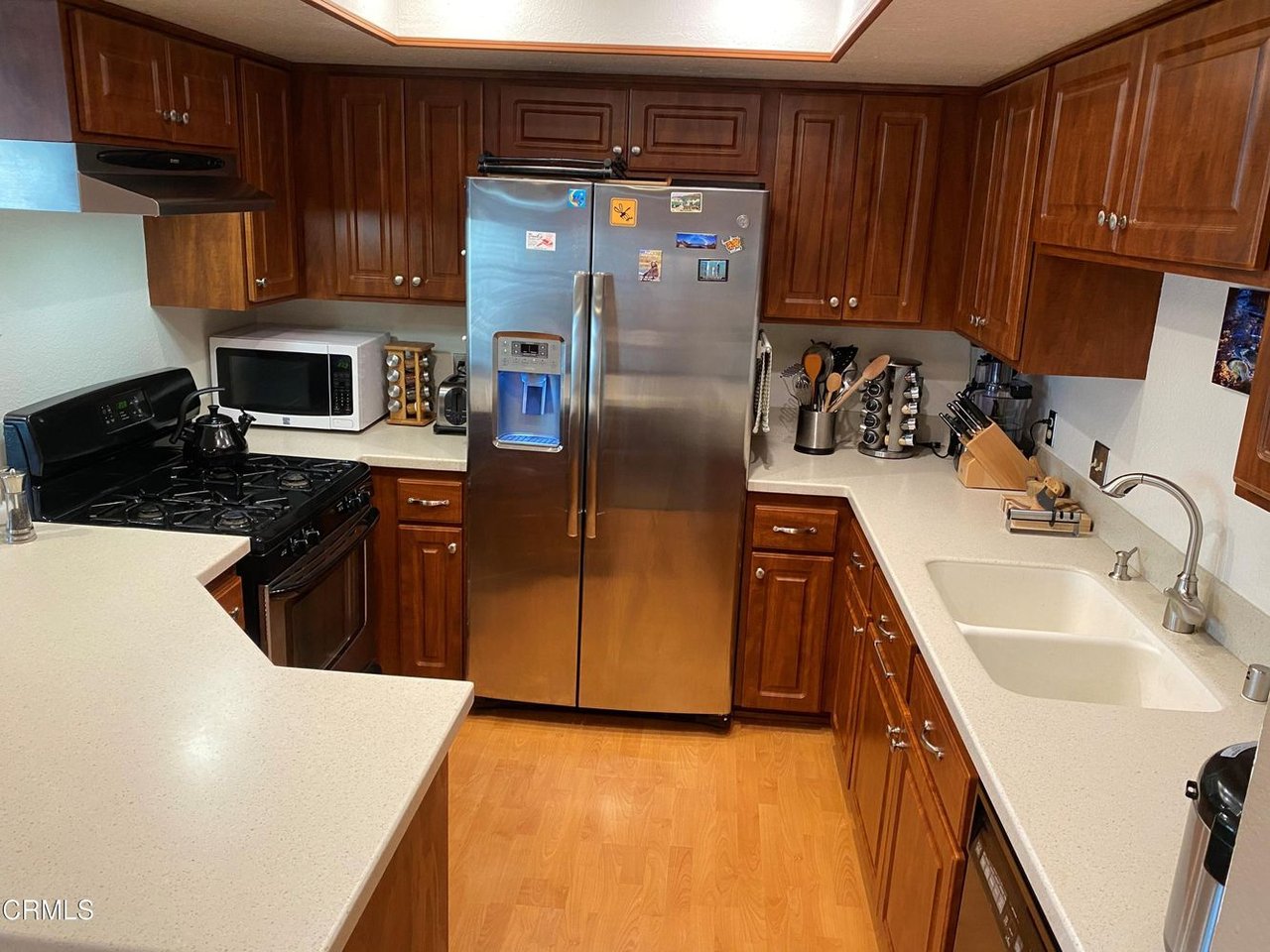 1616 Granville Ave, Unit 205