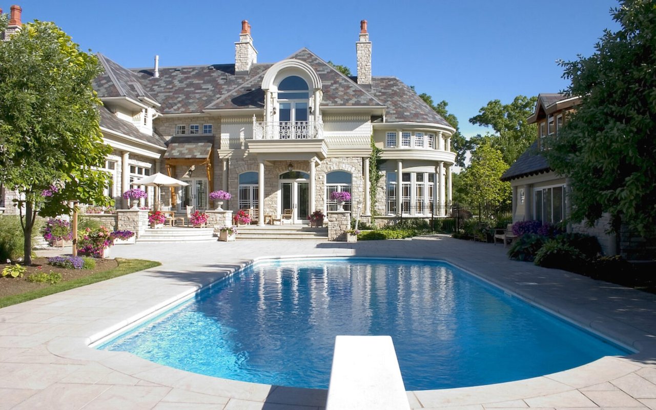 Luxury home exterior representing the 2025 Twin Cities housing market outlook