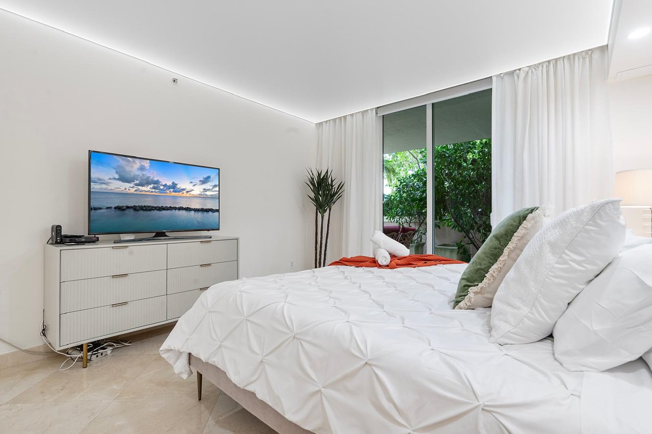 King David Short-Term Rental | Prime Location