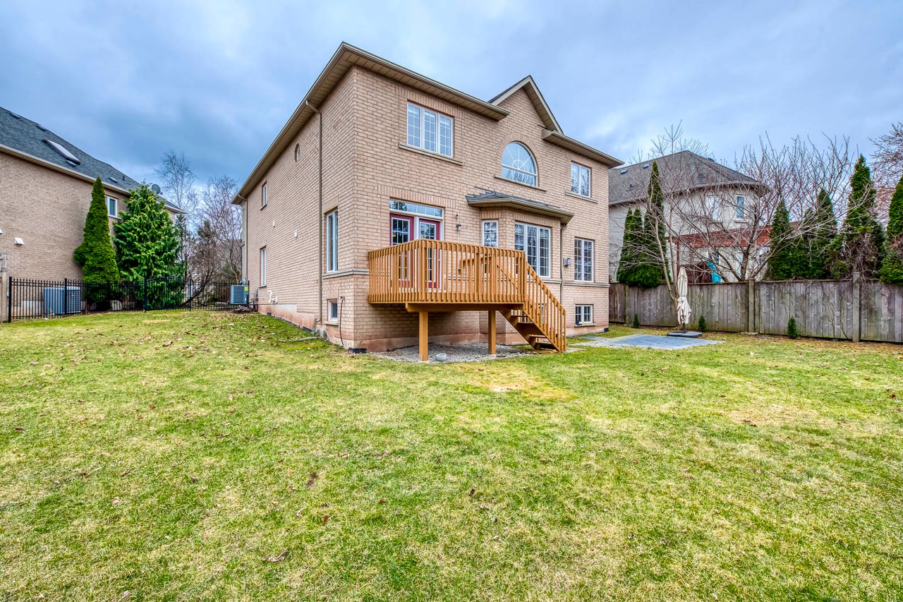 169 Spring Azure Cres