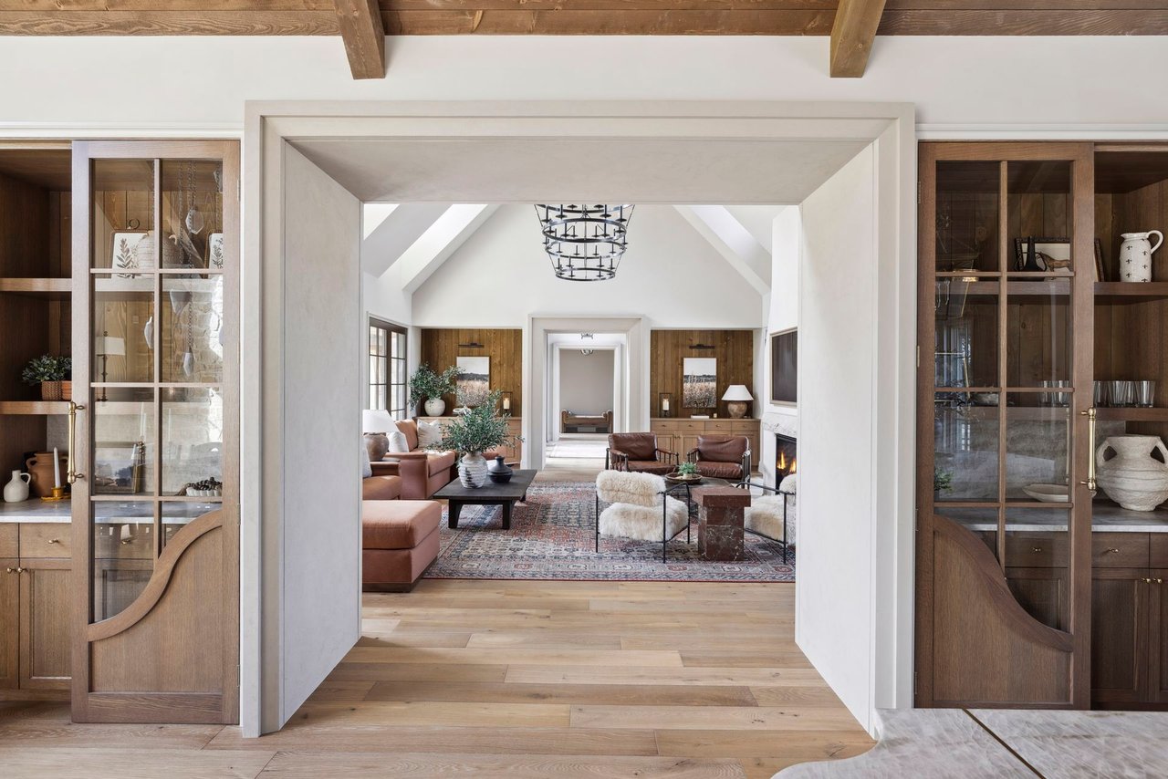 2295 Tamarack Drive, Medina