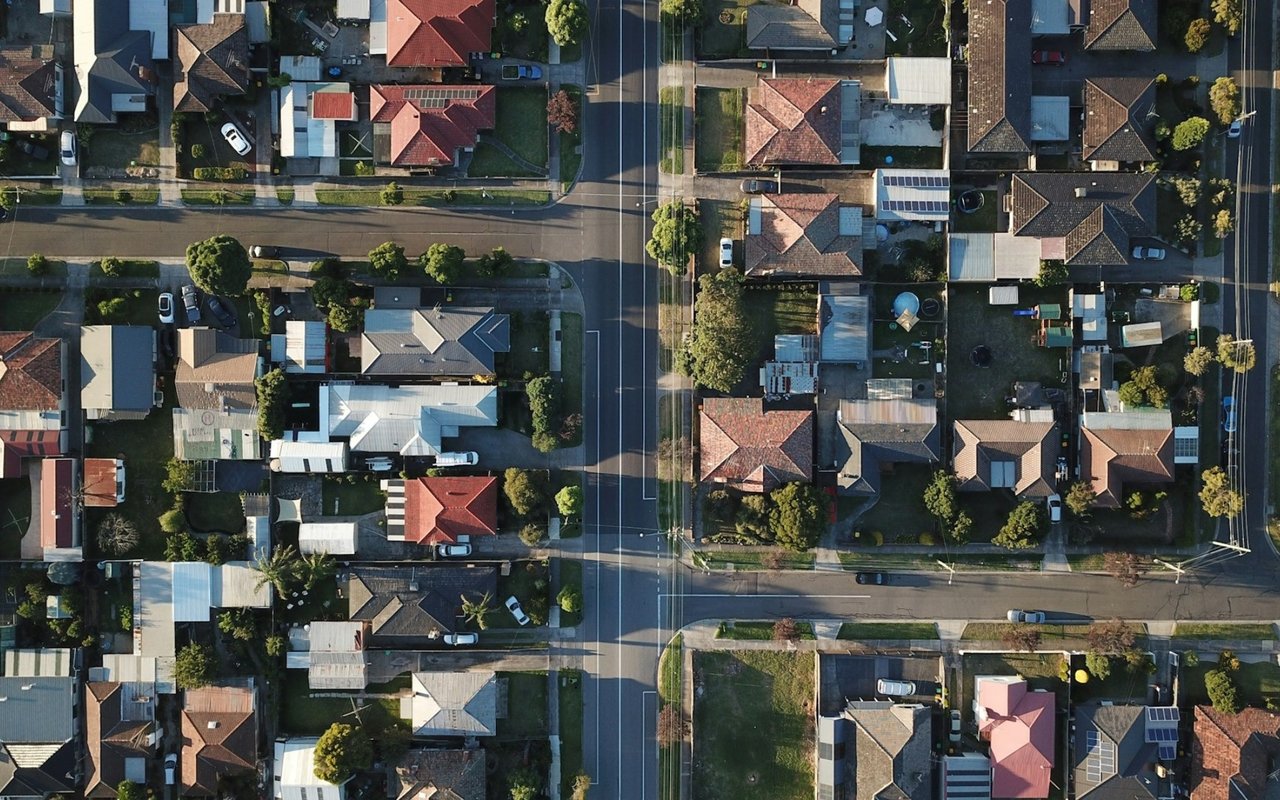 Understanding Zoning Laws: What Every Property Investor Should Know
