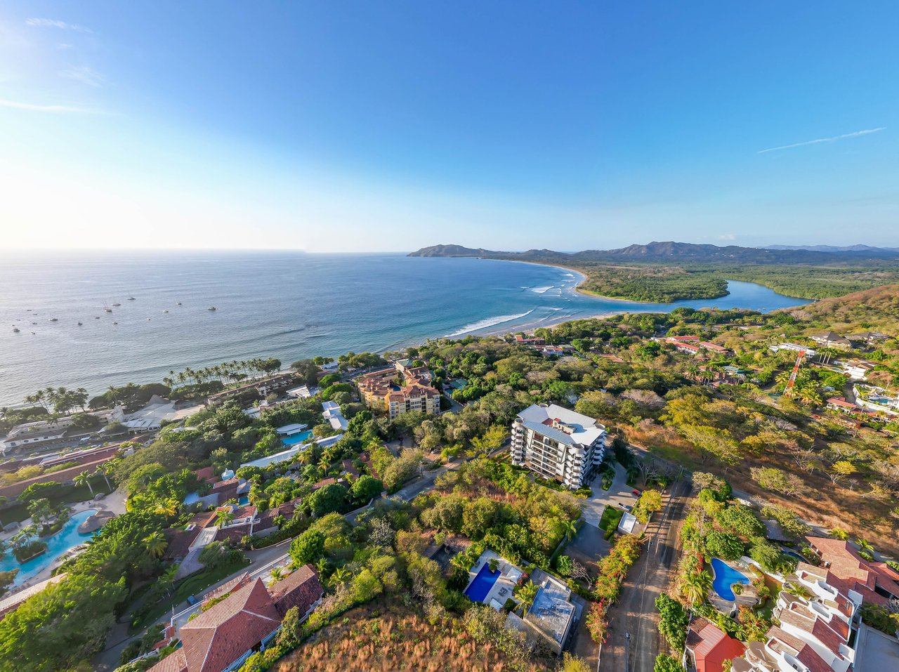 La Perla 113 | Boutique Luxury Condo in the Heart of Tamarindo