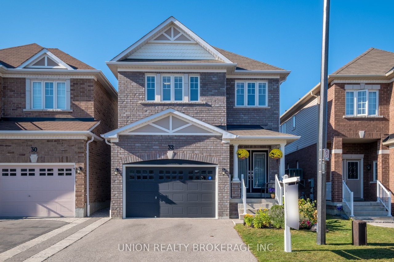 32 McCourt Dr