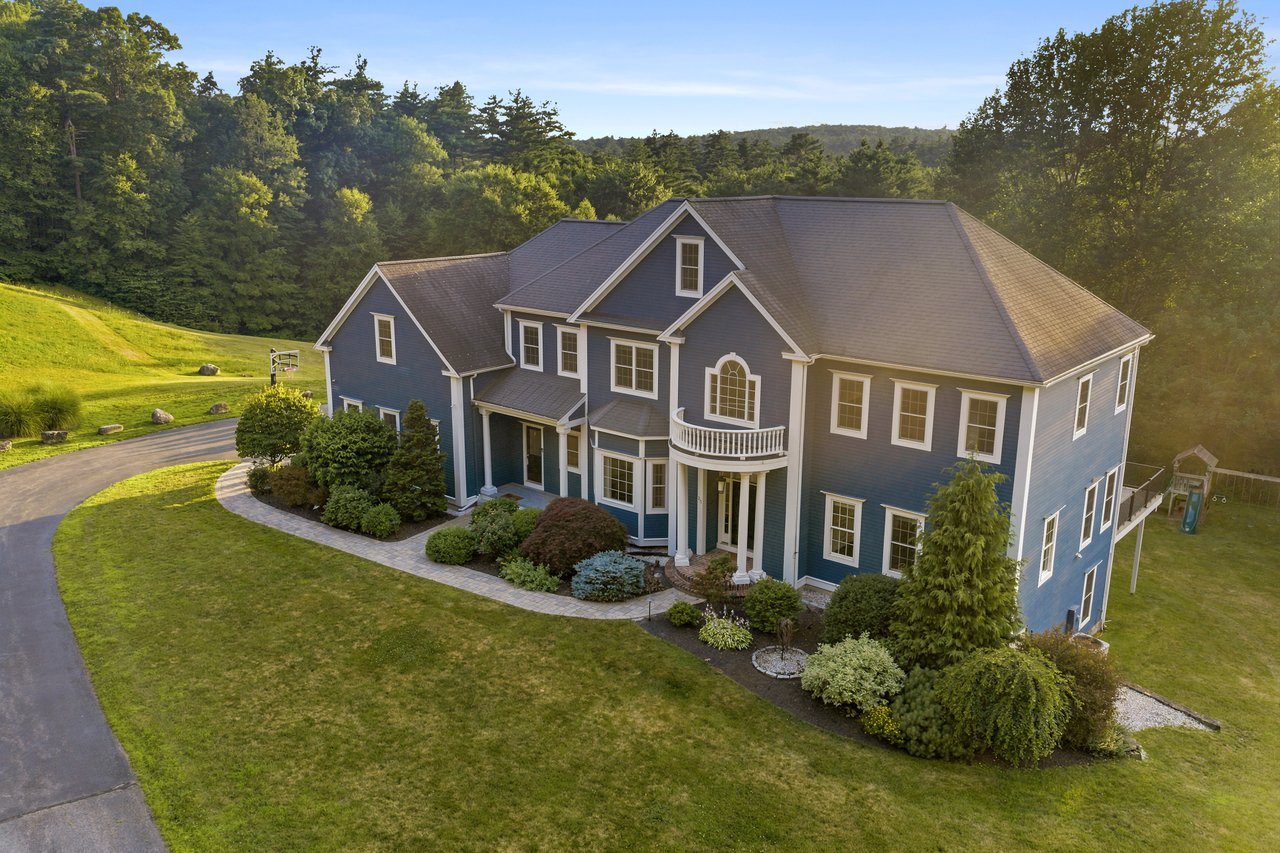 25 Collins Rd