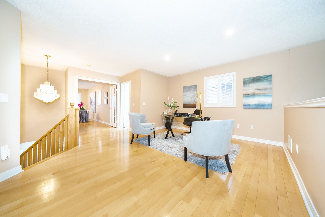 148 Devonsleigh Boulevard