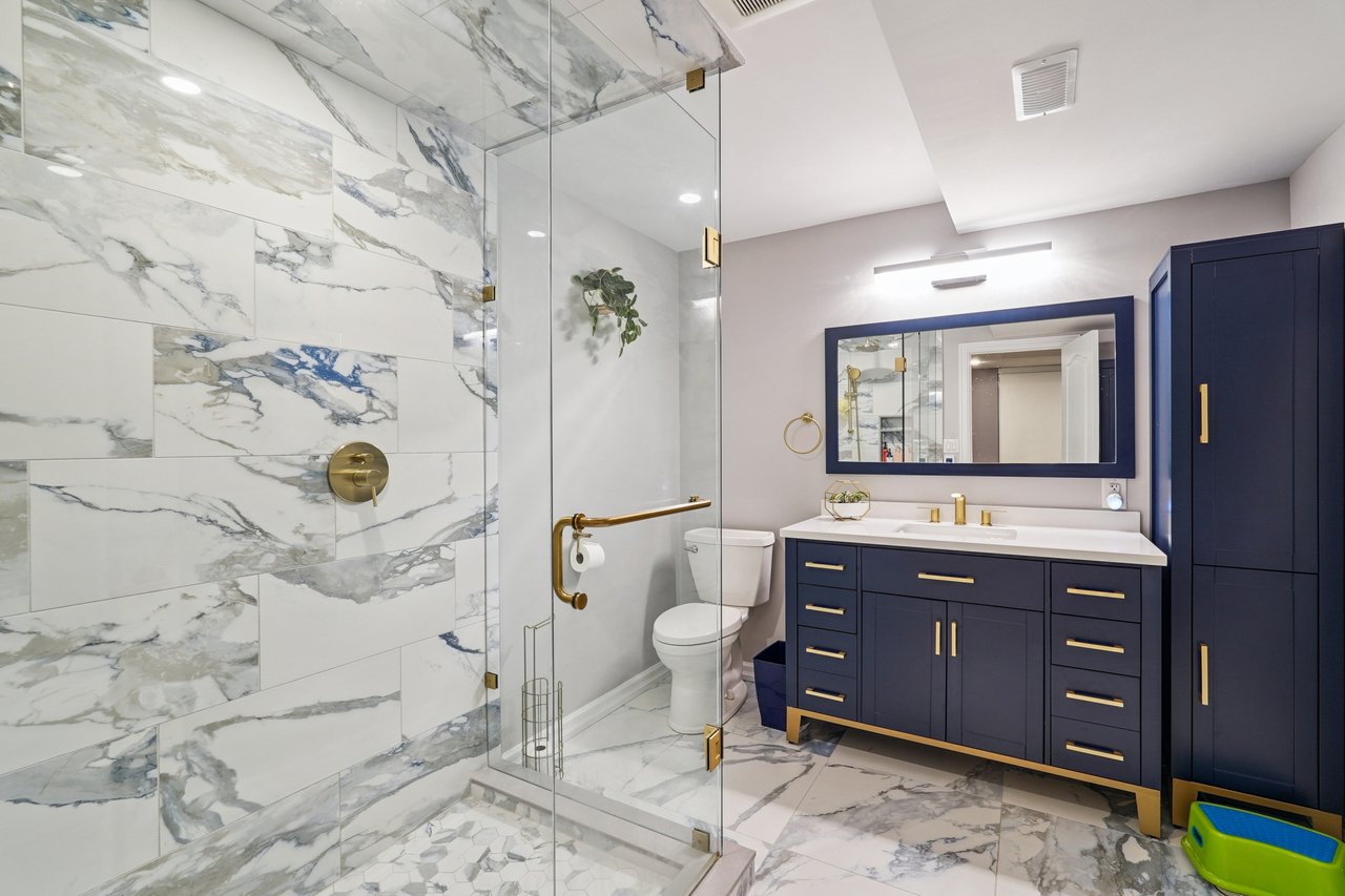A Lifestyle Retreat in Prestigious Tyandaga Woods