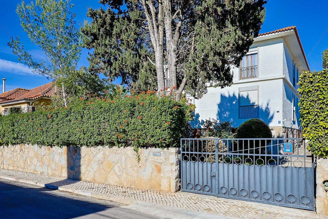 Charming 7-Bedroom Bi-Family House in Cascais with Expansion Potential