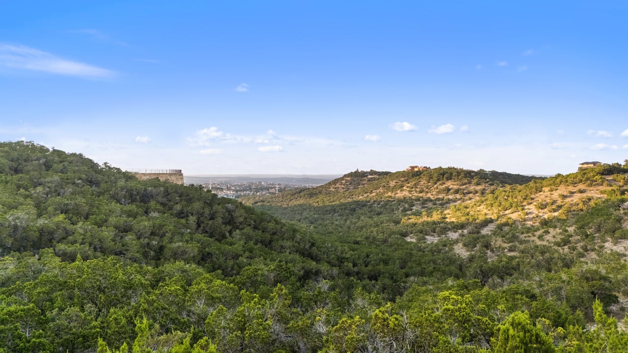 Mt. Lakeway Legacy A Rare 10.1 Acre Homesite With Incredible Views