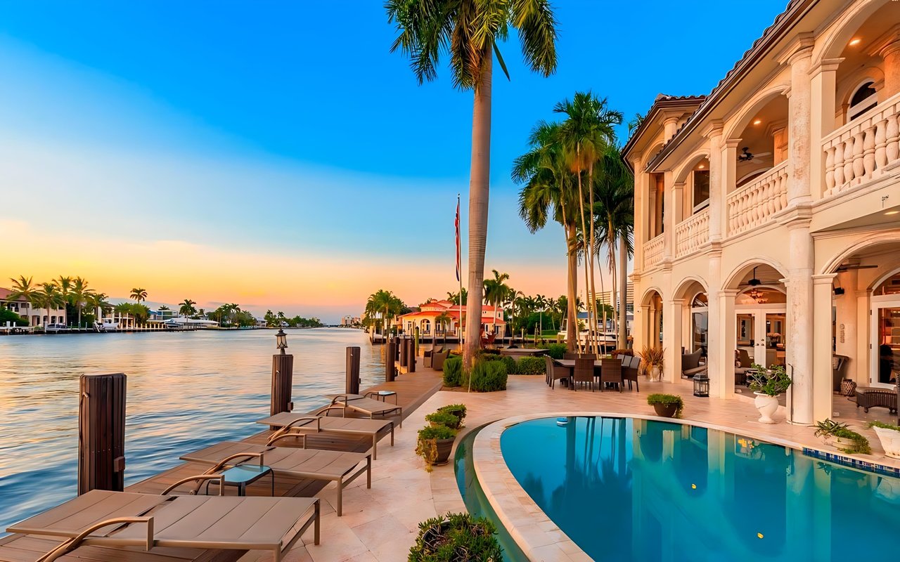 Las Olas Isles