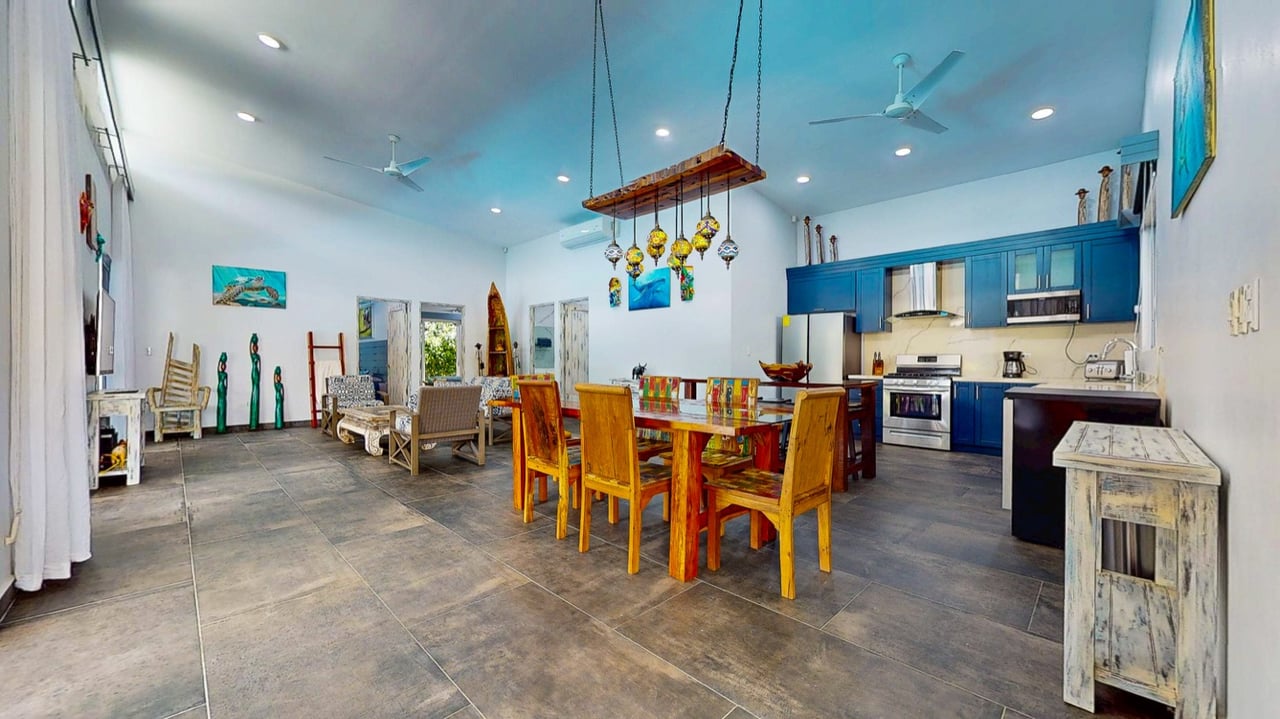 Immaculate 3-Bedroom Home with Pool Near Marino Ballena National Park
