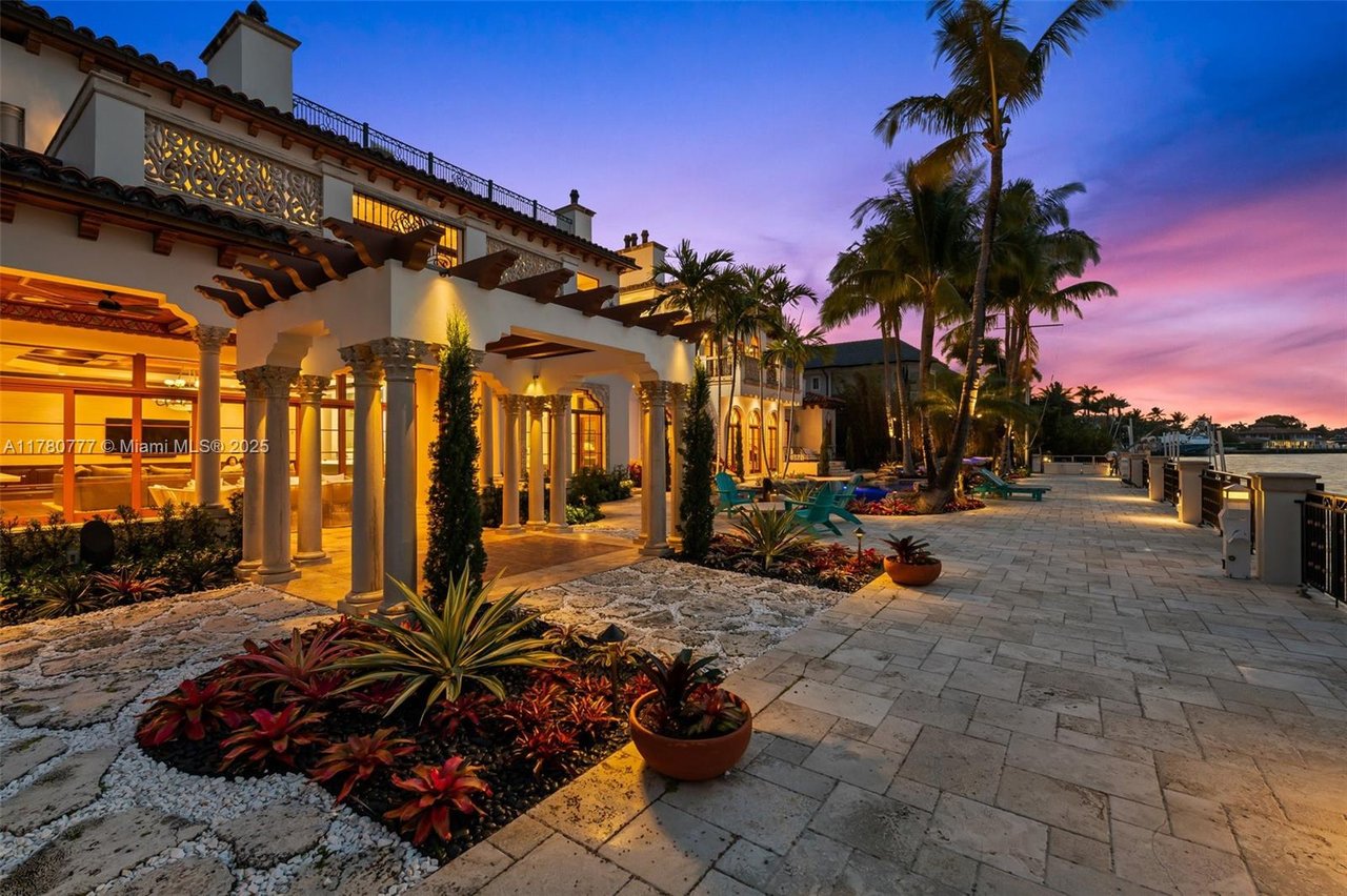 2509 Aqua Vista Blvd