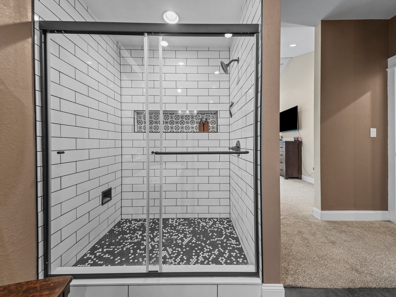 Thunder Mountain Homestead