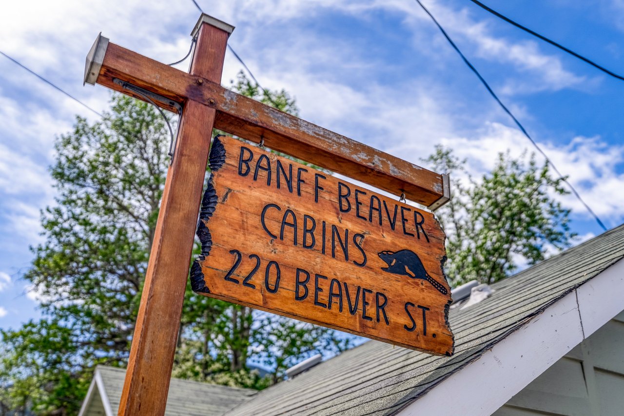 Beaver Street Cabins Banff | B&B Inn