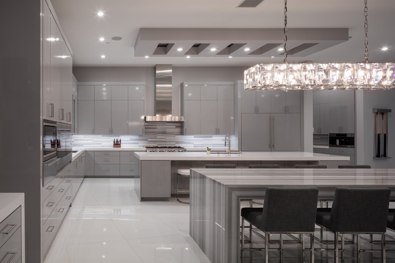 19 Flying Cloud Ln, Las Vegas, NV 89135