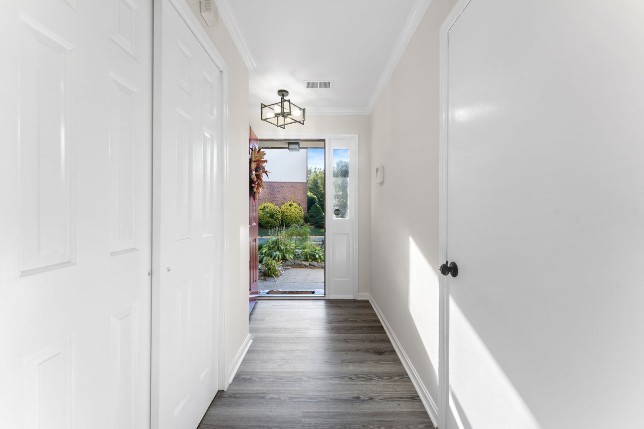 Best of Alexandria Living – 6540 River Tweed Lane