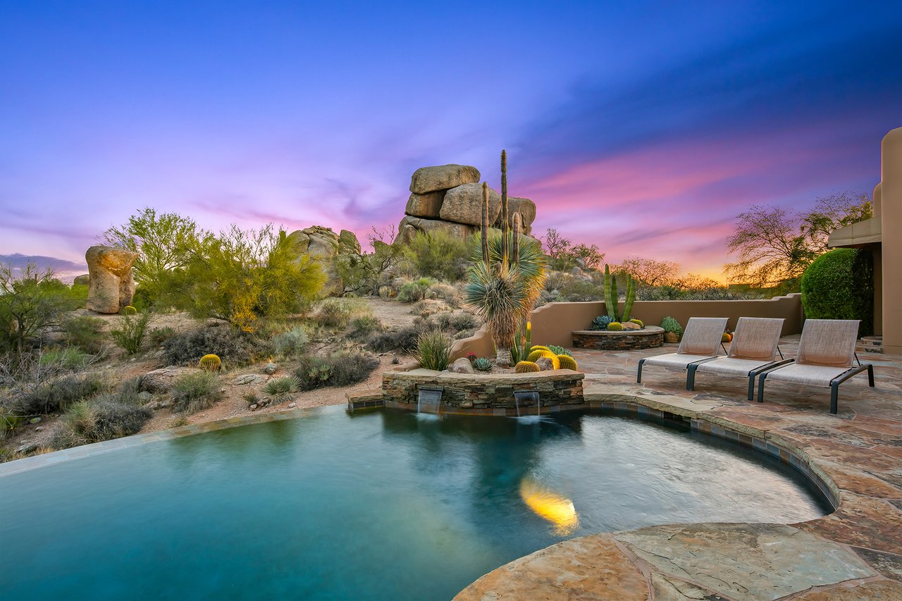 7311 E ARROYO HONDO Road