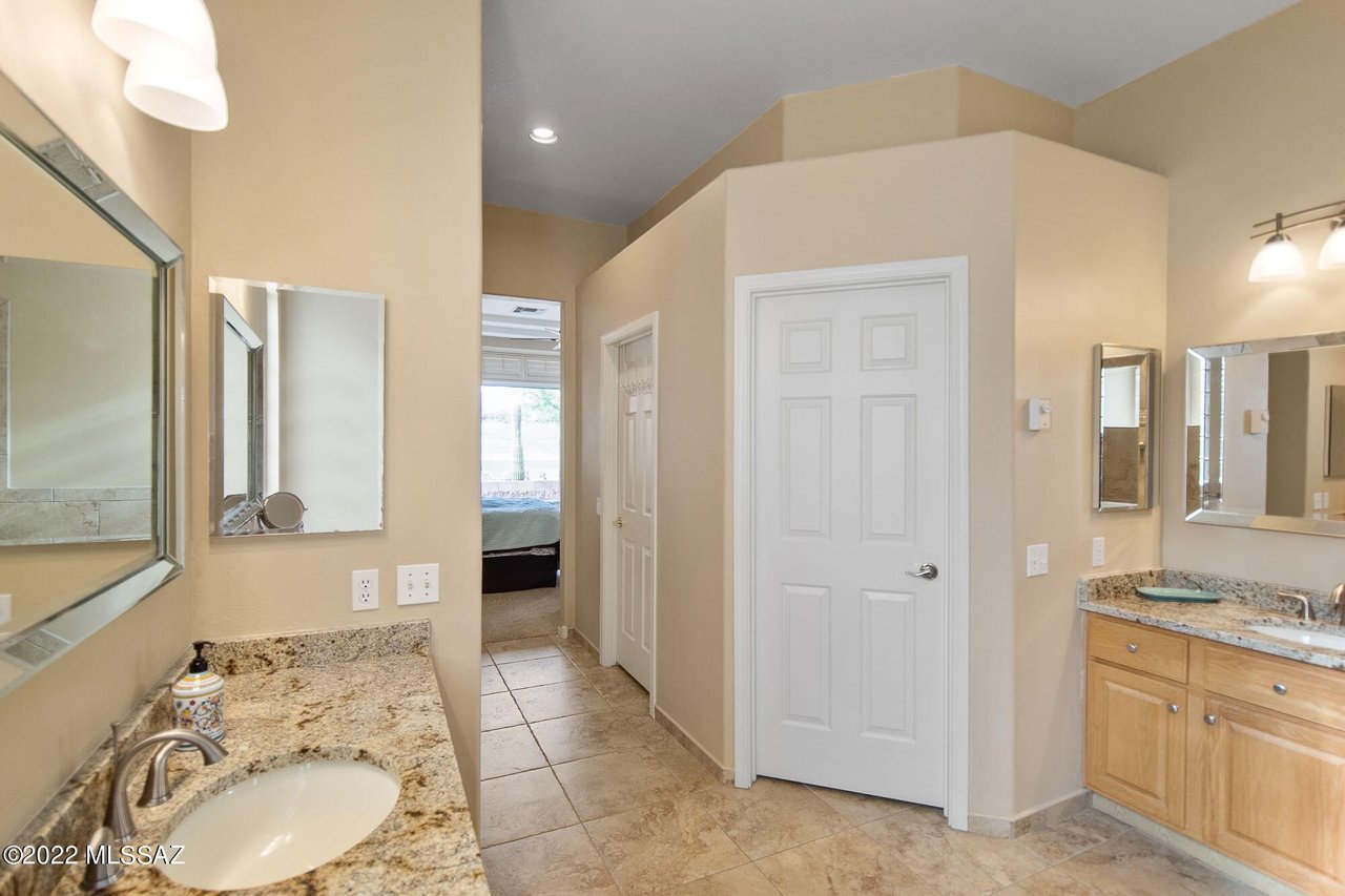12939 N Sunrise Canyon Ln