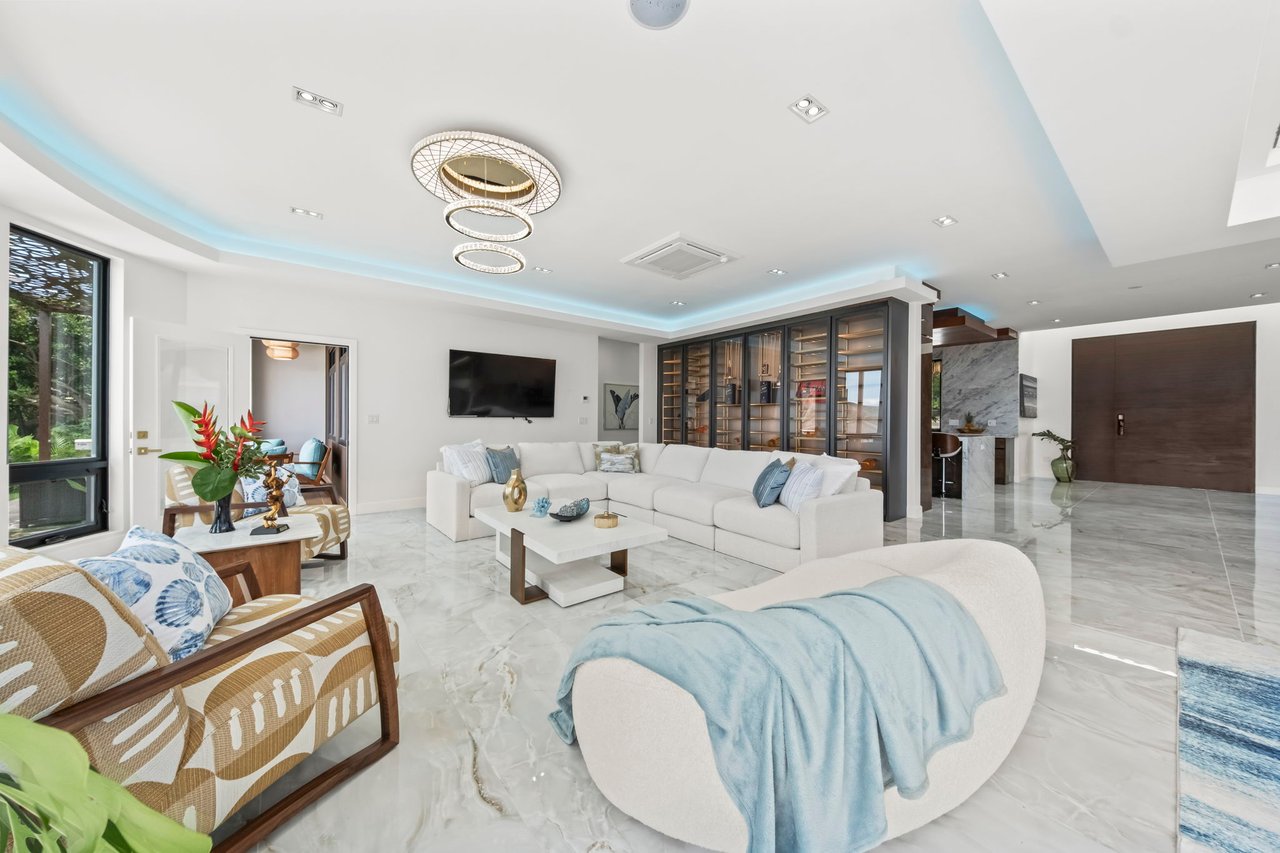 123 Waihili Place