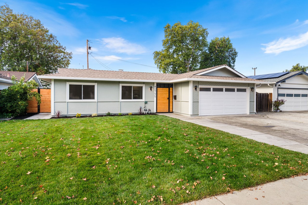 42795 Deauville Park Ct