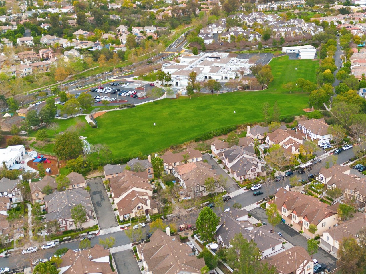 Pricing Strategy for School-Adjacent Homes in Ladera Ranch cover