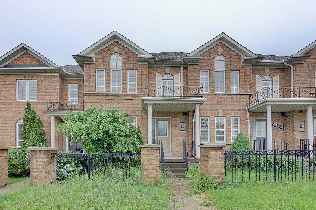 455 Postridge Dr